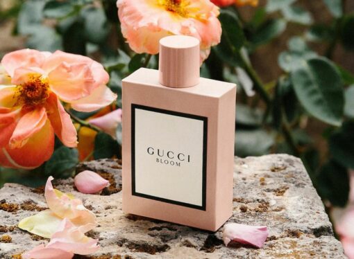 10 best perfumes for women reviewers can’t get enough of